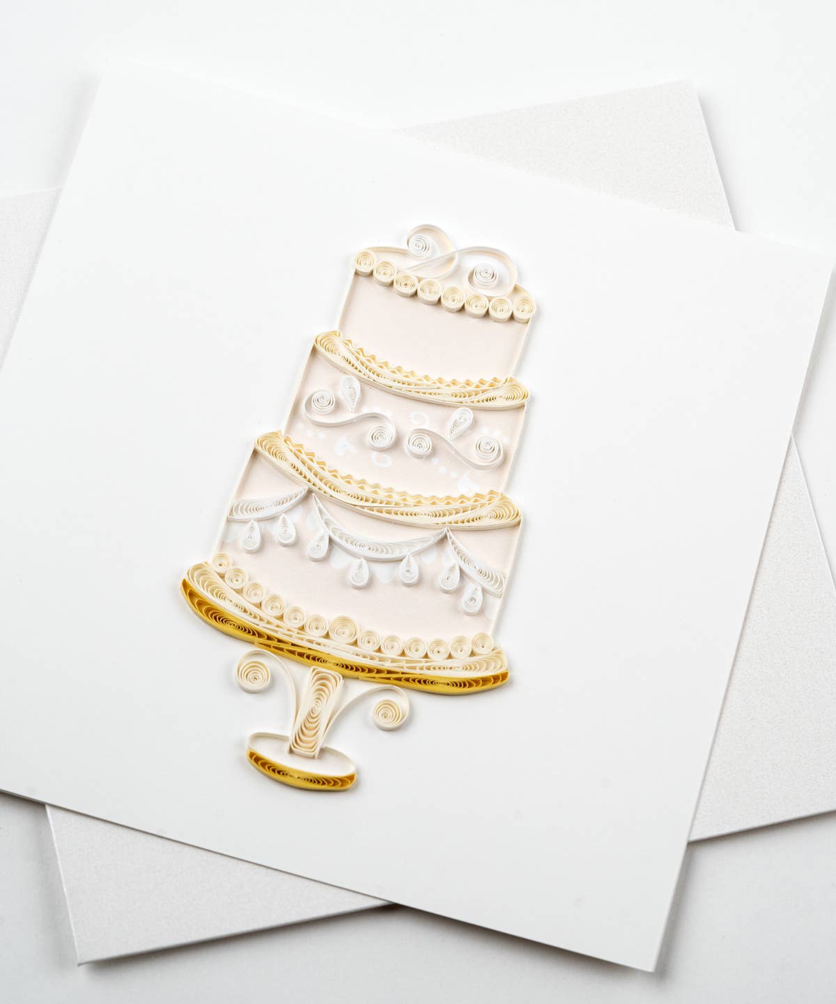 Quilling Card - Quilled Elegant Wedding Cake Greeting Card